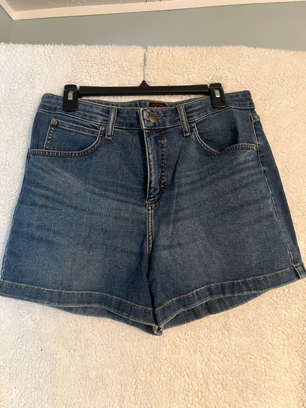 Lee High-Rise Classic Blue Denim Shorts